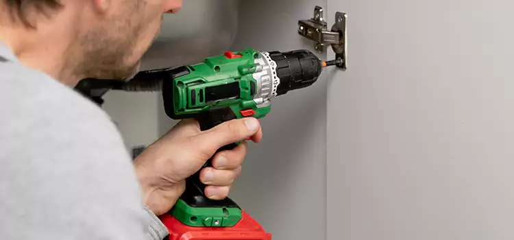 Commercial Door Hinge Repair Roy