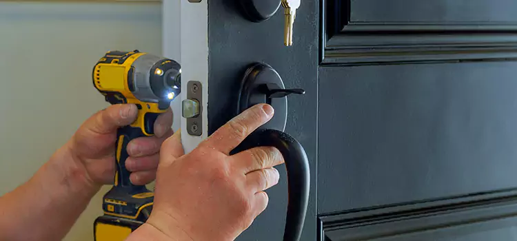 Mobile Automotive Locksmith Roy